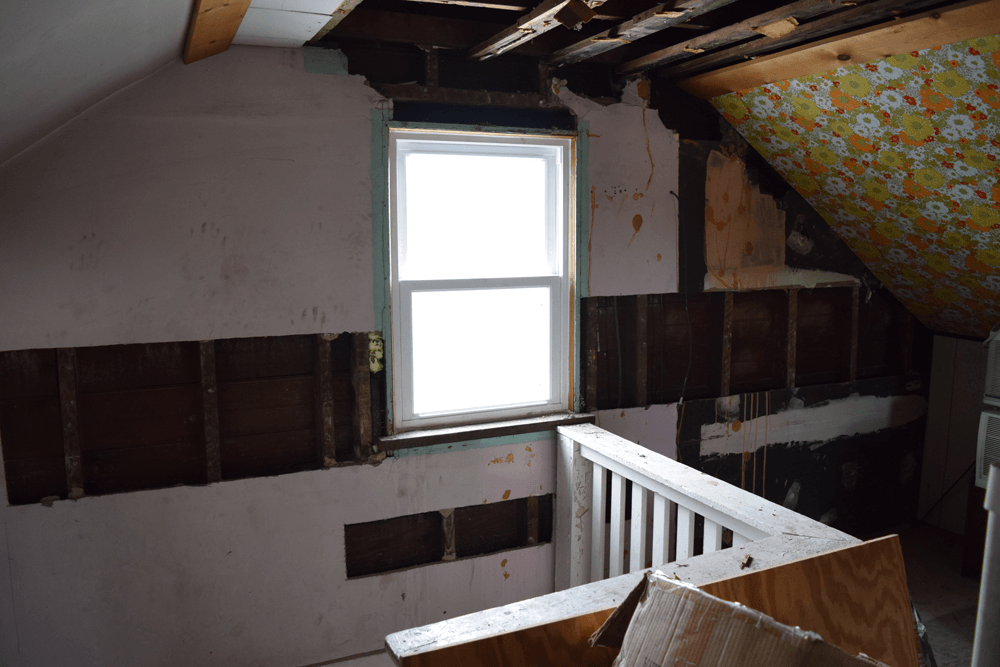 Attic Retrofit Spray Foam Insulation - Attic Renovation Staten Island, NY 10302